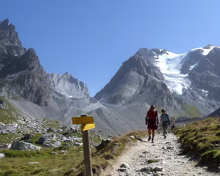 PXL015 La grande Glière, l'aiguille de l'Epéna, et la Grande Casse.