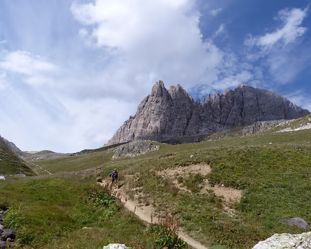 PXL098 Nous retourant encore