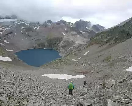 013 ... se faufiler dans la caillasse (dans le vallon inférieur de Litérole)