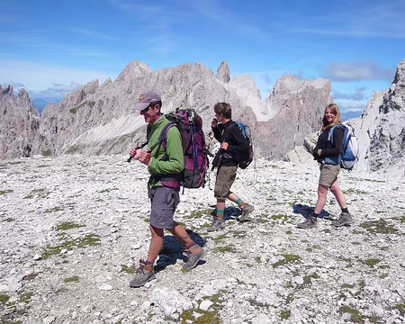 PXL153 Nos compagnons Terre d'Av - Grand Angle rencontrés la veille