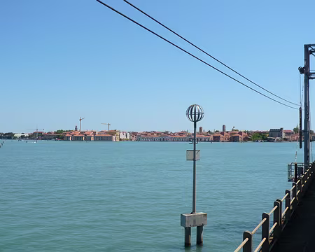 PXL206 Vue du train, Venise s'approche !