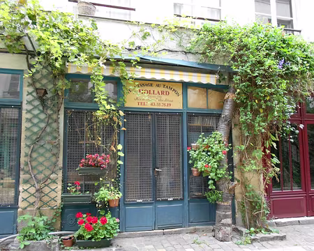 PXL005 ...abrite de nombreux ateliers...