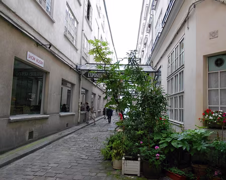 PXL042 Cour des 3 Frères...