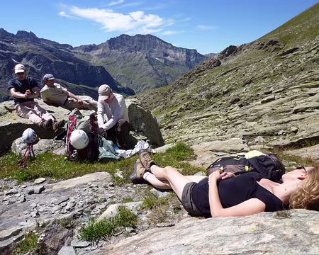 PXL005 6 Pause méritée après 900m de montée!