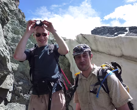 PXL010 11 On sort la lampe frontale pour