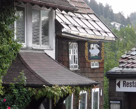 PXL160 Schonach : étape à l'auberge Schwanen (des cygnes)