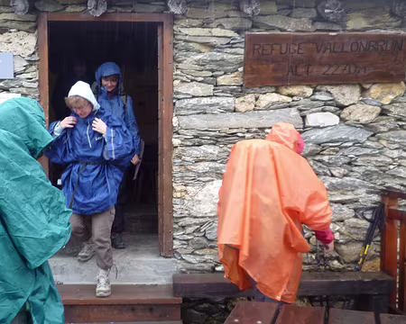 PXL021 Dimanche, il pleut, il pleut