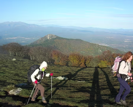 DSCN1424 A droite du Canigou, le Madres et les Corbieres.