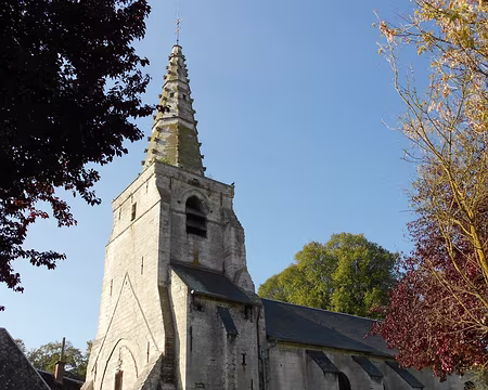 PXL044 Eglise d'Ecoivres et sa flèche à crochets