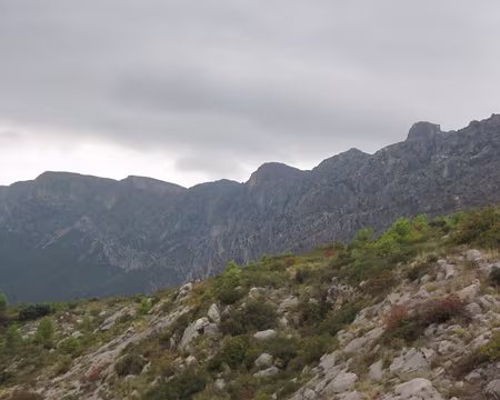 PXL031 La montagne est maintenant derrière nous: direction la Sainte-Baume