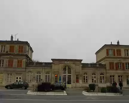 PXL000 Façade extérieure de la gare d'Orry-la-Ville-Coye, agrandie en 1907