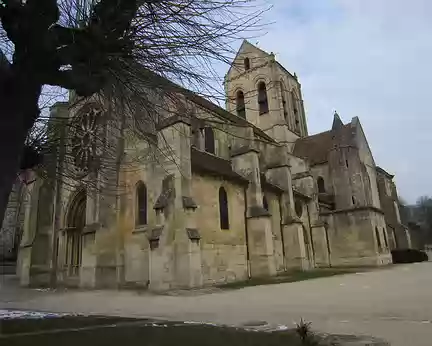 PXL055 l'église d'Auvers-s/Oise...