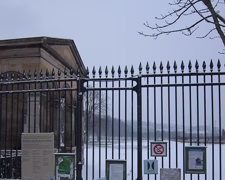 PXL002 Le Parc de St-Cloud étant fermé...
