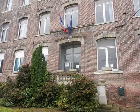 PXL015 La Fère - ancien Collège de Jeunes Filles, lycée professionnel de nos jours