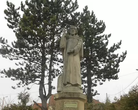 PXL021 St-Goban, moine irlandais, venu évangéliser la Gaule au VIIè siècle, s'arrêta, fatigué de son long voyage, sur une colline appelée 