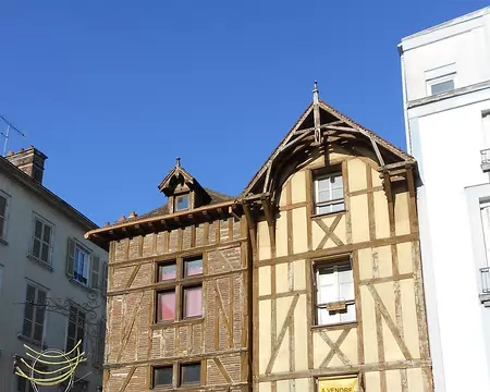 PXL002 Maisons traditionnelles à pans de bois