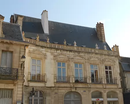 PXL016 Hôtel de Chapelaines construit vers 1527