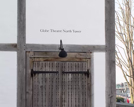 Théatre de Shakespeare, London, mars 2012 Porte du Théâtre de Shakespeare