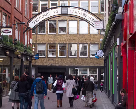 CK12RW52_099 Carnaby Street