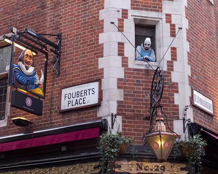 CK12RW52_101 Shakespeare