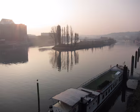 PXL000 Pont de Sèvres au petit matin