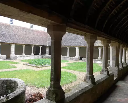 PXL030 Cloître du XVIè siècle...