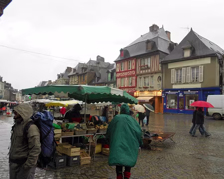 PXL002 Marché à Dol-de-Bretagne