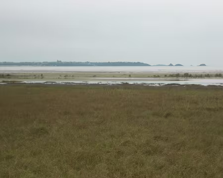 PXL018 Cancale au loin