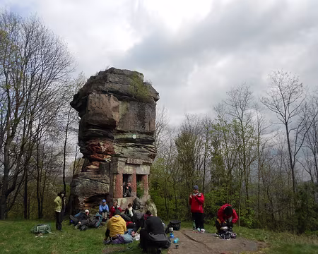 PXL013 Pause pique-nique au rocher du Wachtfels (alt. 433 m)