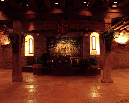 PXL177 Salle de banquet où la confrérie du tastevin officie également