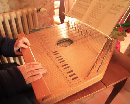 PXL028 à gauche, les accords (tous faits), à droite le solo