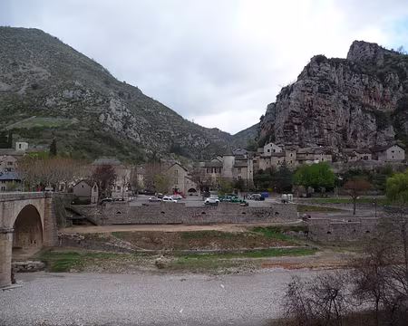 012 La Malène - son chateau