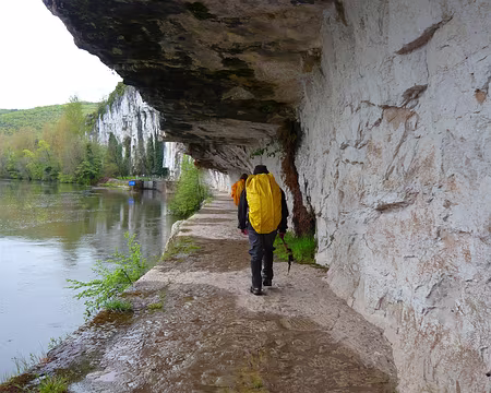 PXL012 le chemin de halage à Bouzies