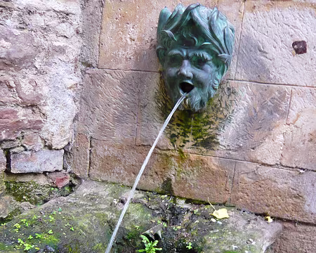 PXL138 et sa fontaine facétieuse