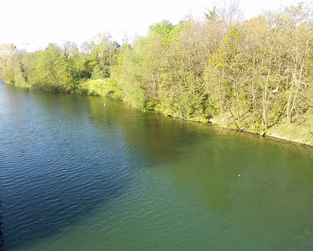 PXL003 Ile Saint-Germain, ancienne friche militaire réaménagée en parc départemental (18 ha) dans les années 1980.