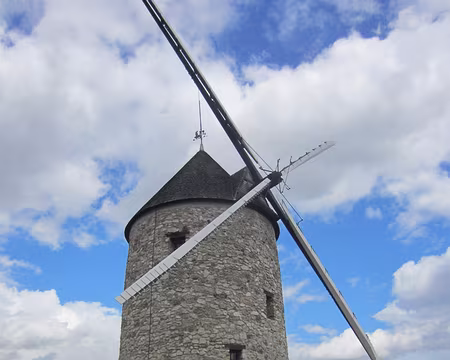 PXL030 le moulin de Sempin ; dommage que le parc attenant soit fermé au public
