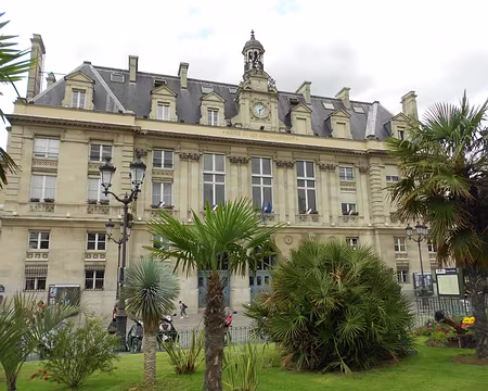 PXL000 Mairie du 13è construite en 1873-77.