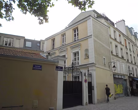 PXL003 Rue Vandrezanne