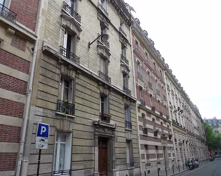 PXL024 Rue Sidi-Brahim, immeubles élégants datant de 1892 à 1896