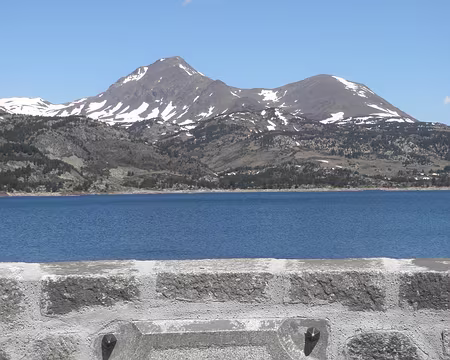 PXL051 sur le barrage du lac des Bouillouses.