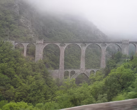 PXL061 le pont Séjourné (vu du car)