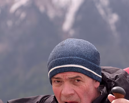 PXL028 Jean-Marc finit l'ascension du Charmant Som