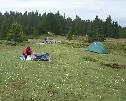 Lever du camp avant le départ Lever du camp avant le départ