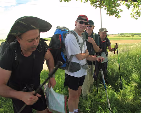 PXL080 ...endiablé ! sous les yeux de Robert, enchanté.