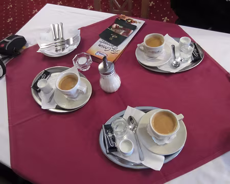 PXL180 petit déj dans un hotel ****