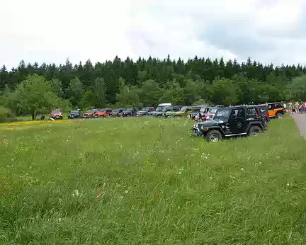 PXL214 rassemblement de jeeps