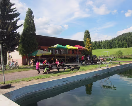 PXL217 le seul restau ouvert à Chlavec