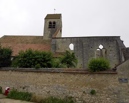 PXL022 ...Le choeur s'est effondré le 1er janvier 1900.