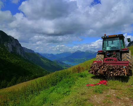 PXL096 ... avec vue sur le lac d'Annecy, s'il vous plait !