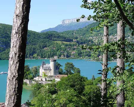 PXL144 Le château de Duingt